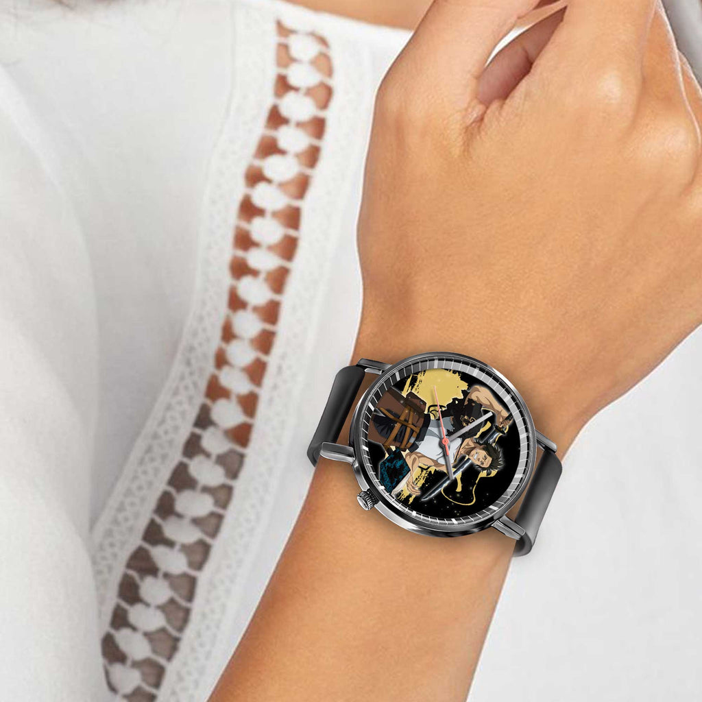 Yuno Grinberryall Leather Band Wrist Watch