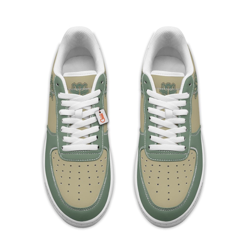 Black Green Mantis Personalized Low-Top Sneakers
